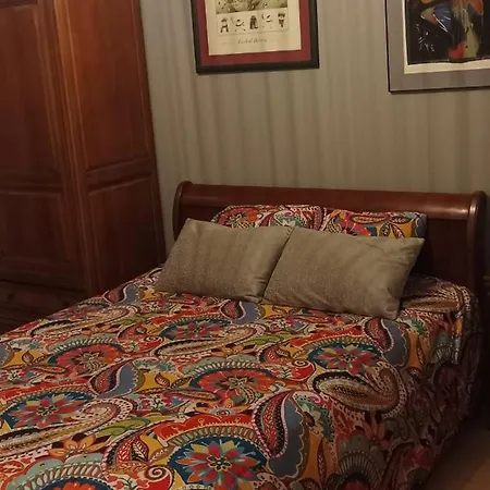 Bienvenue Chez Claude Et Pascal Habitación en casa particular *